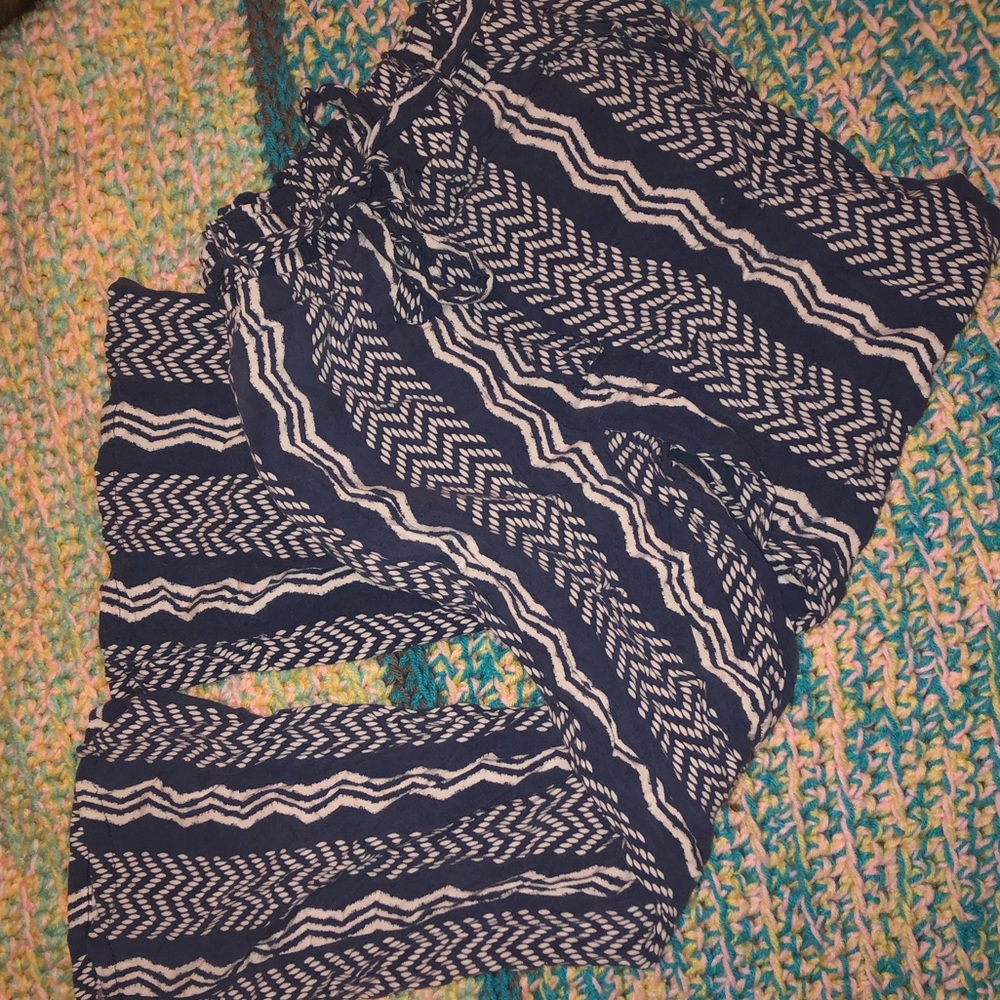 Blue and White ZigZag and Dot/tiny oval Design Rue 21 Size XS Wide Legs